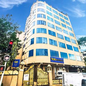 Fabhotel The Pacific Andheri East